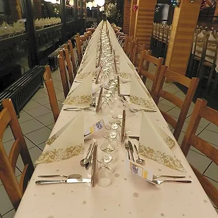 Gergovia Hotel 2*