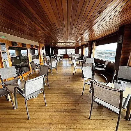 Hotel Gergovia Super Besse